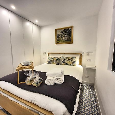 Apartamentos Plaza De Espana Madrid Exteriér fotografie
