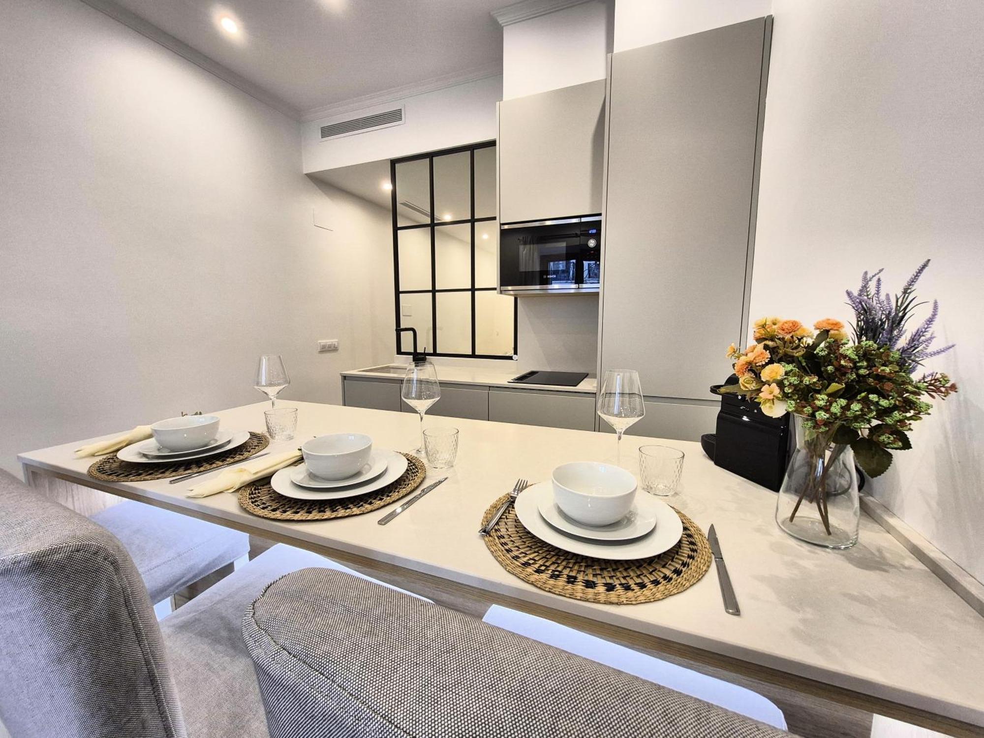 Apartamentos Plaza De Espana Madrid Exteriér fotografie