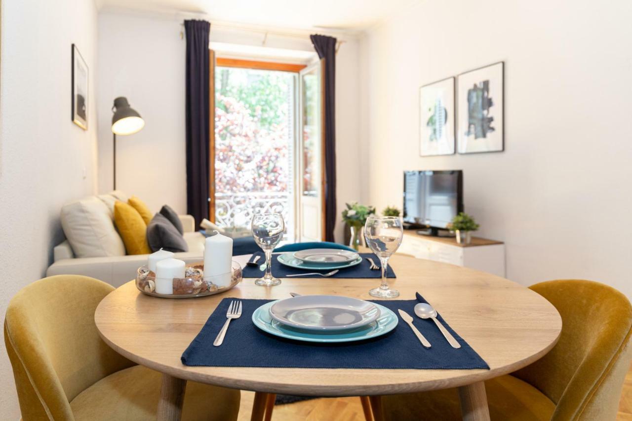 Apartamentos Plaza De Espana Madrid Exteriér fotografie